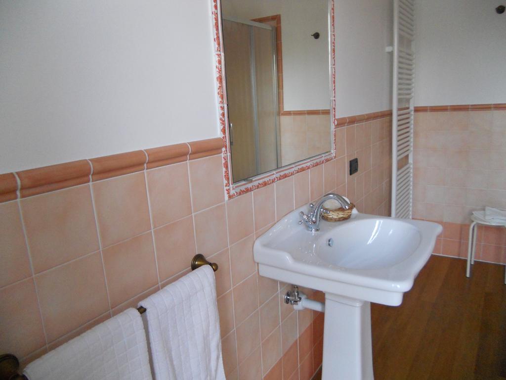 Beb Villa Aurora Carmagnola Buitenkant foto